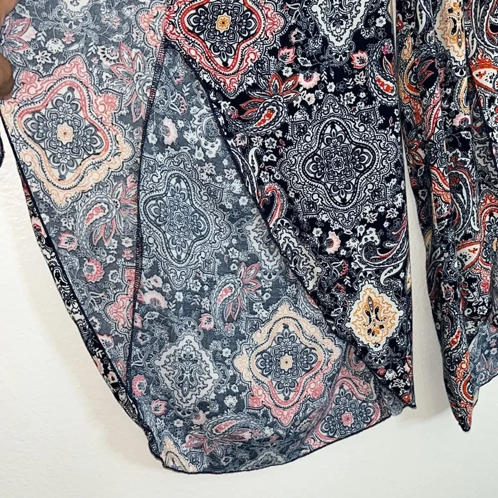 Rue Juju Womans Pettite Large casual Pants boho Beachy Asymmetrical Paisley